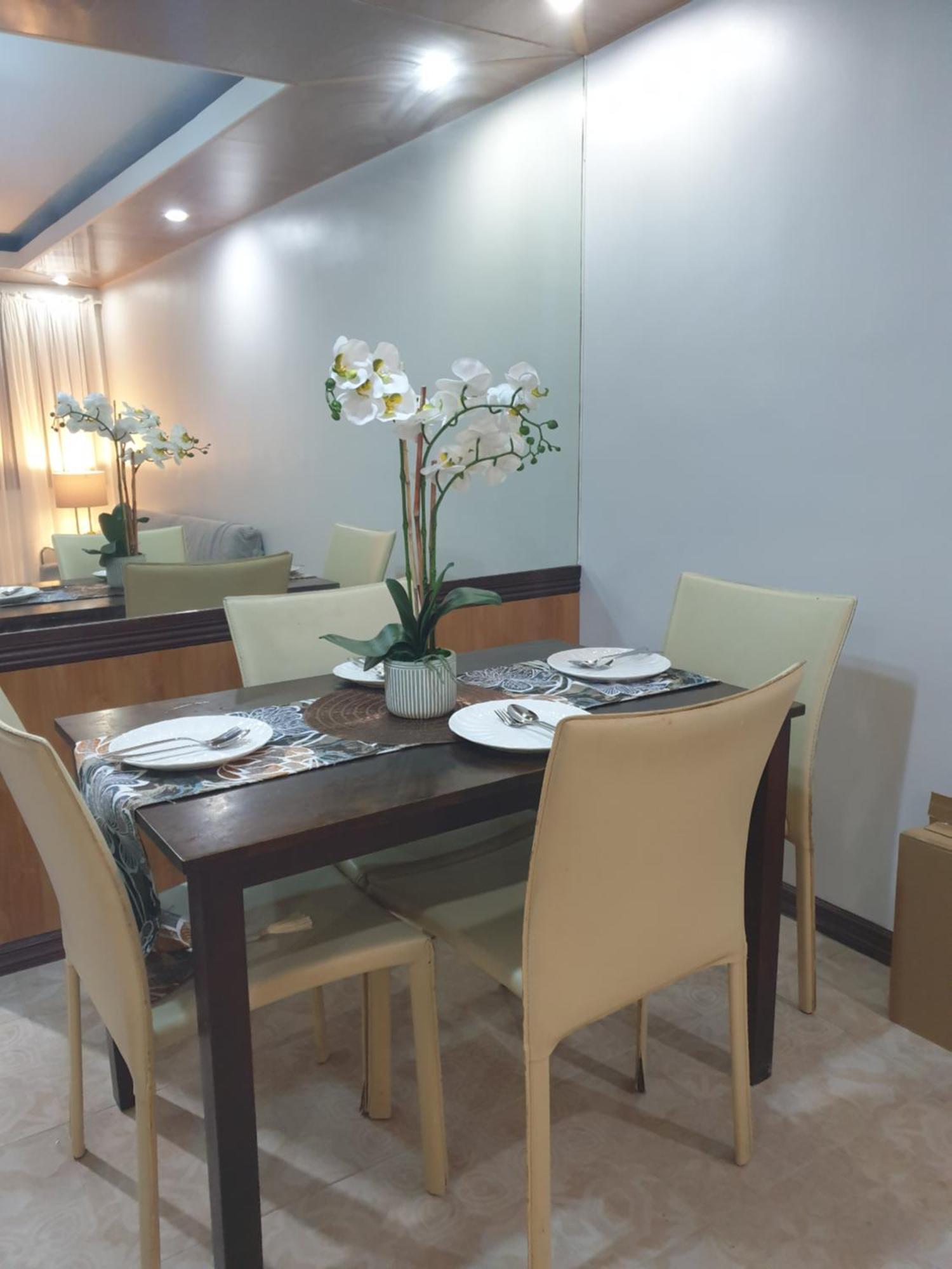 Cozy 2Br With Free Pool Beside Sm City Mall Davao City Esterno foto