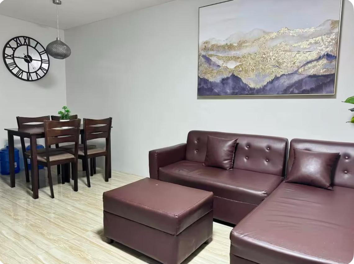 Cozy 2Br With Free Pool Beside Sm City Mall Davao City Esterno foto